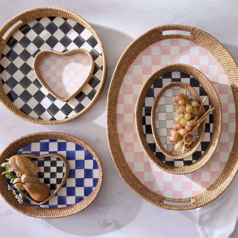 check-enamel-rattan-tray_1