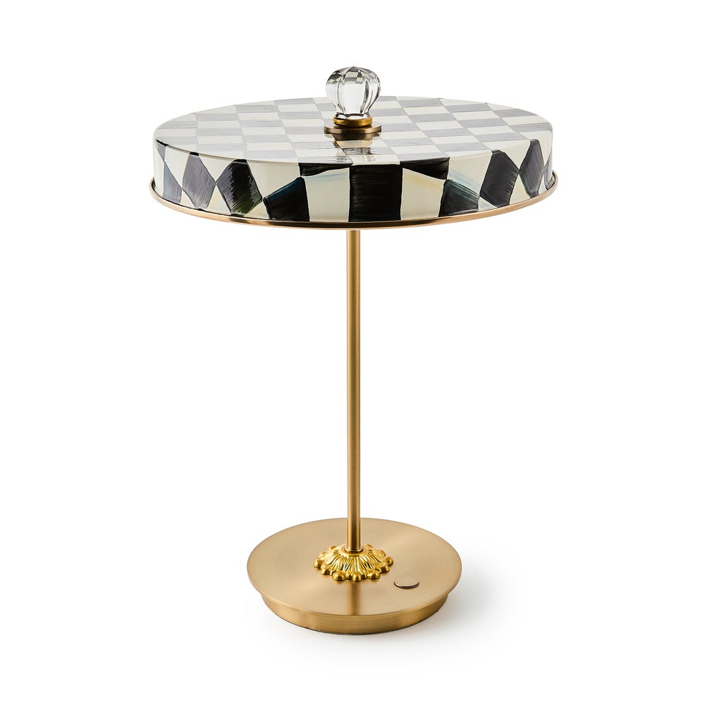 enamel-check-led-disk-table-lamp_1